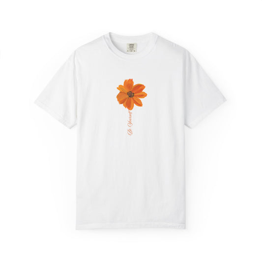 Woman's Floral Graphic T-Shirt, Relaxed Fit Tee for Nature Lovers